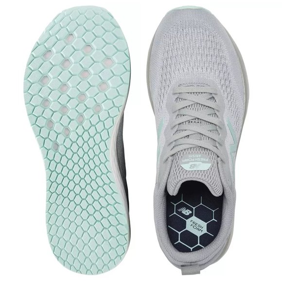 New Balance Shoes - New Balance resh Foam Arishi V3 Running Sneakers
